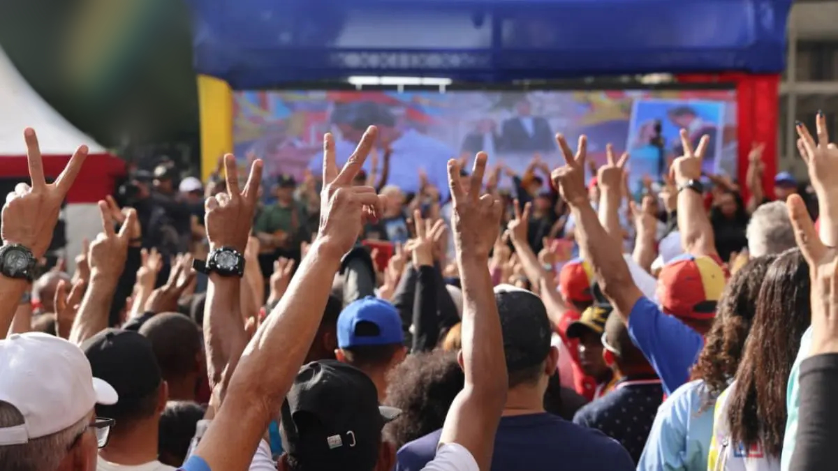 's return. (rome arrieche)